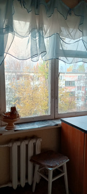 Продам двухкомнатную (2-комн.) квартиру, Домостроителей ул, 37, Воронеж г