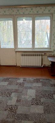 Продам двухкомнатную (2-комн.) квартиру, Домостроителей ул, 37, Воронеж г