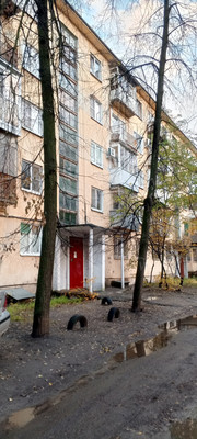 Продам двухкомнатную (2-комн.) квартиру, Домостроителей ул, 37, Воронеж г