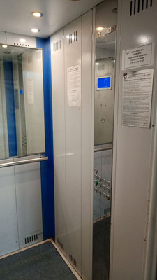 Продам трехкомнатную (3-комн.) квартиру, Победы пр-кт, 211е, Симферополь г