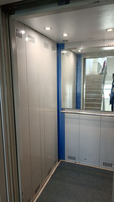 Продам трехкомнатную (3-комн.) квартиру, Победы пр-кт, 211е, Симферополь г