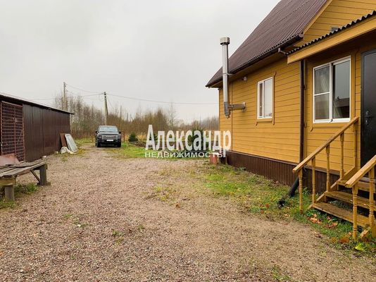 Продам коттедж, Бор д, 140 км от города