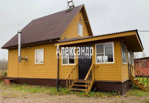 Продам коттедж, Бор д, 140 км от города