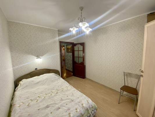 Продам двухкомнатную (2-комн.) квартиру, Пограничная ул, 13к2, Лодейное Поле г