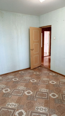 Продам трехкомнатную (3-комн.) квартиру, Балаклавская ул, 67, Симферополь г