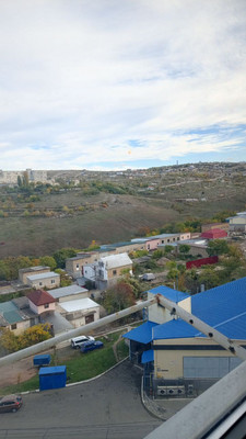 Продам трехкомнатную (3-комн.) квартиру, Балаклавская ул, 67, Симферополь г