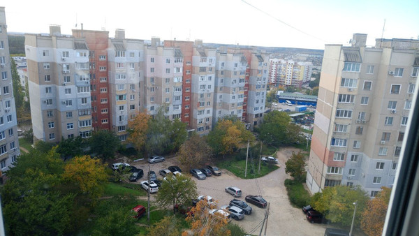 Продам трехкомнатную (3-комн.) квартиру, Балаклавская ул, 67, Симферополь г