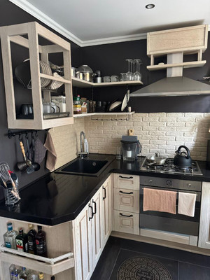 Продам однокомнатную (1-комн.) квартиру, 3-я Филевская ул, 18к2, Москва г