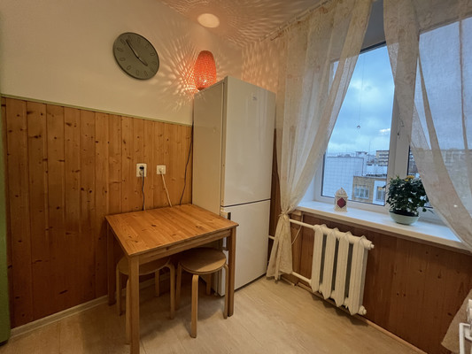 Продам двухкомнатную (2-комн.) квартиру, Шевлякова ул, 7, Люберцы г