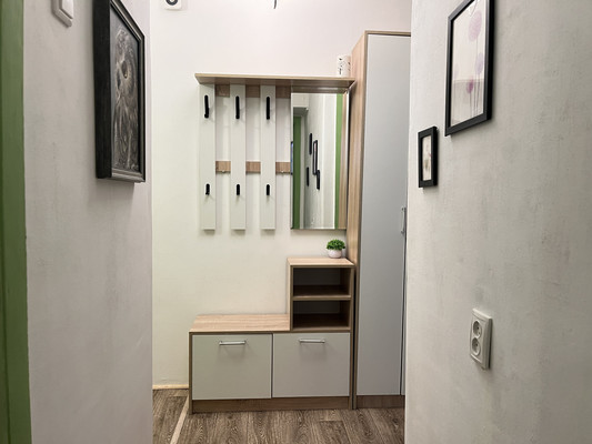 Продам двухкомнатную (2-комн.) квартиру, Шевлякова ул, 7, Люберцы г