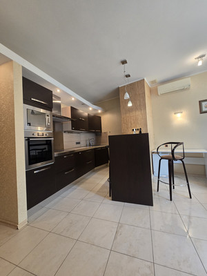 Продам трехкомнатную (3-комн.) квартиру, Маршала Жукова пр-кт, 43к3, Москва г