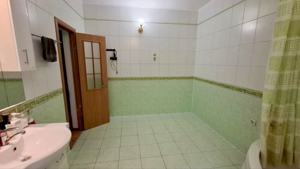 Продам дом, Миндальная ул, 2, Малореченское с, 0 км от города