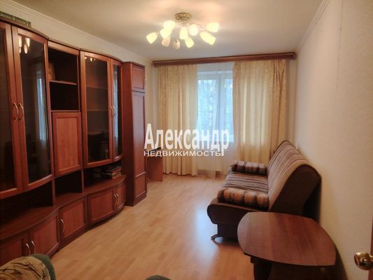 Продам двухкомнатную (2-комн.) квартиру, 6, Лупполово д