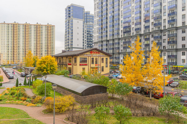 Продам однокомнатную (1-комн.) квартиру, Менделеева б-р, 9к1, Мурино п