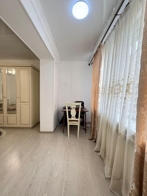 Продам трехкомнатную (3-комн.) квартиру, Ватутина ул, 29БкЖ, Нальчик г