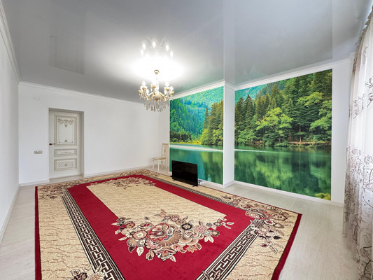 Продам трехкомнатную (3-комн.) квартиру, Ватутина ул, 29БкЖ, Нальчик г