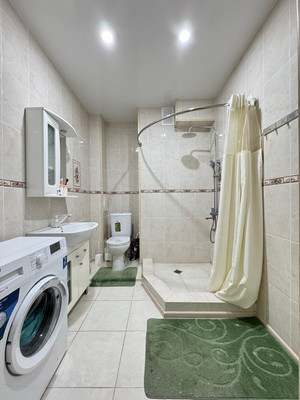 Продам трехкомнатную (3-комн.) квартиру, Ватутина ул, 29БкЖ, Нальчик г