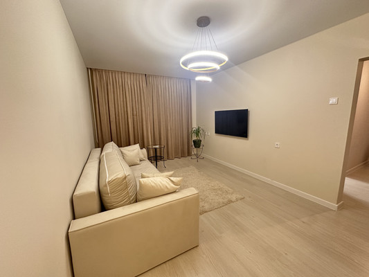 Продам трехкомнатную (3-комн.) квартиру, Кременчугская ул, 7к2, Москва г