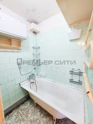 Продам трехкомнатную (3-комн.) квартиру, Московская ул, 121, Калуга г