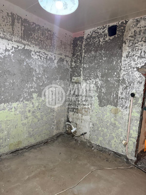 Продам трехкомнатную (3-комн.) квартиру, Душинская ул, 14, Москва г