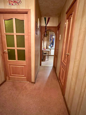 Продам однокомнатную (1-комн.) квартиру, Трудящихся б-р, 35Ак1, Колпино г