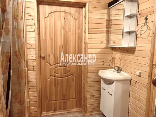 Продам дом, Бор д, 140 км от города