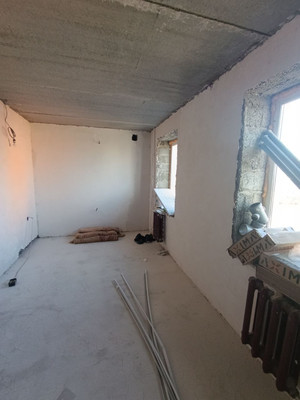 Продам однокомнатную (1-комн.) квартиру, 70 лет Октября ул, 14, Стрехнино с