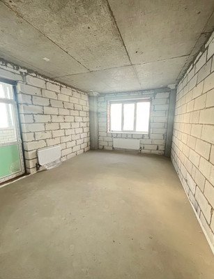 Продам трехкомнатную (3-комн.) квартиру, Северная ул, 2ак2, Батайск г