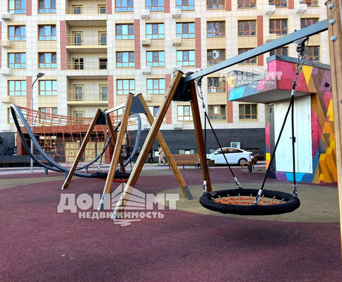 Продам трехкомнатную (3-комн.) квартиру, Северная ул, 2ак2, Батайск г