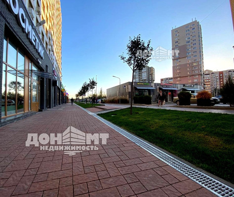 Продам трехкомнатную (3-комн.) квартиру, Северная ул, 2ак2, Батайск г