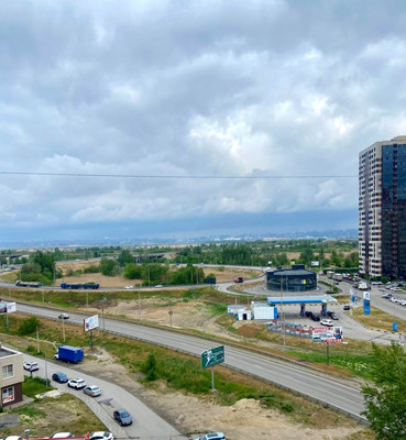 Продам трехкомнатную (3-комн.) квартиру, Северная ул, 2ак2, Батайск г