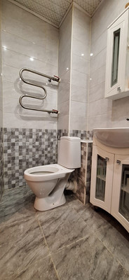 Продам однокомнатную (1-комн.) квартиру, Нижегородская ул, 61, Москва г