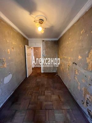 Продам двухкомнатную (2-комн.) квартиру, Рыбацкая ул, 6-8, Санкт-Петербург г