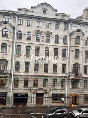 Продам двухкомнатную (2-комн.) квартиру, Рыбацкая ул, 6-8, Санкт-Петербург г