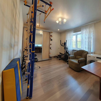 Продам трехкомнатную (3-комн.) квартиру, Калинина п, 50, Люберцы г