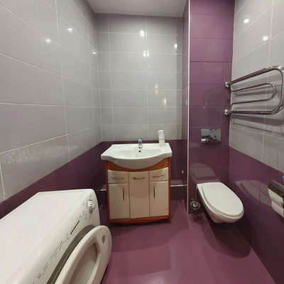 Продам трехкомнатную (3-комн.) квартиру, Калинина п, 50, Люберцы г