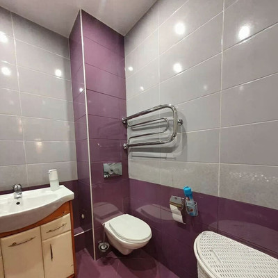 Продам трехкомнатную (3-комн.) квартиру, Калинина п, 50, Люберцы г