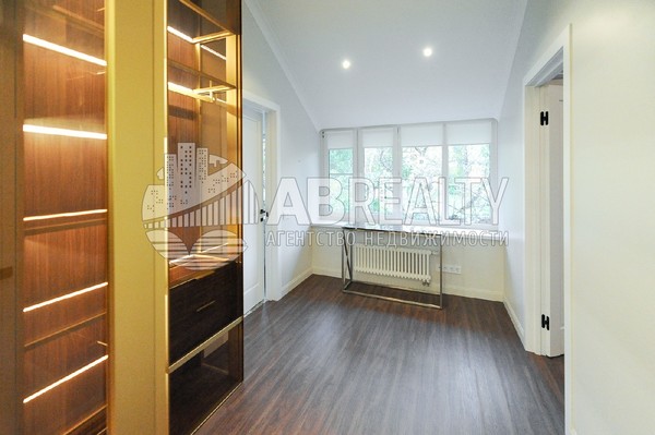 Продам дом в поселке КП Рождественно, Рождественно д, 12 км от города