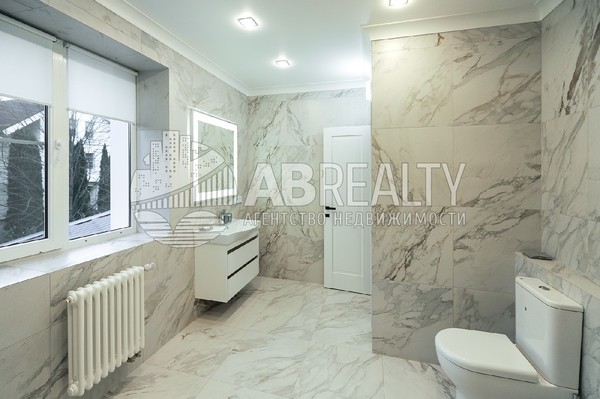 Продам дом в поселке КП Рождественно, Рождественно д, 12 км от города