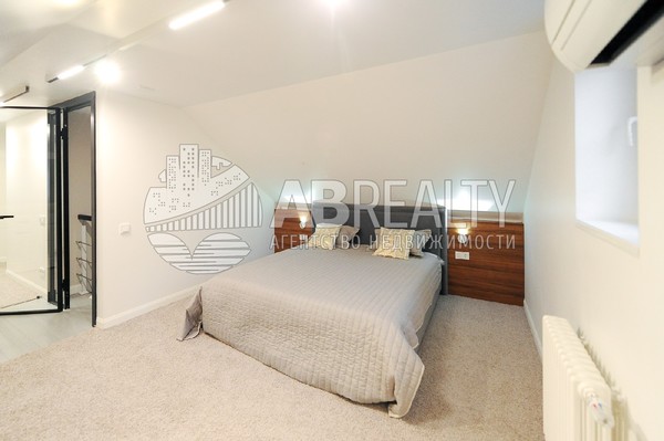 Продам дом в поселке КП Рождественно, Рождественно д, 12 км от города