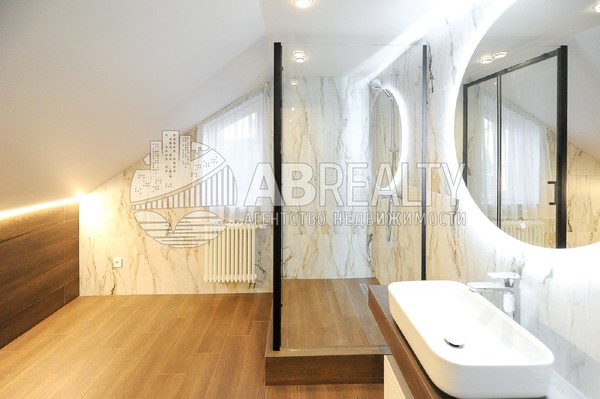 Продам дом в поселке КП Рождественно, Рождественно д, 12 км от города