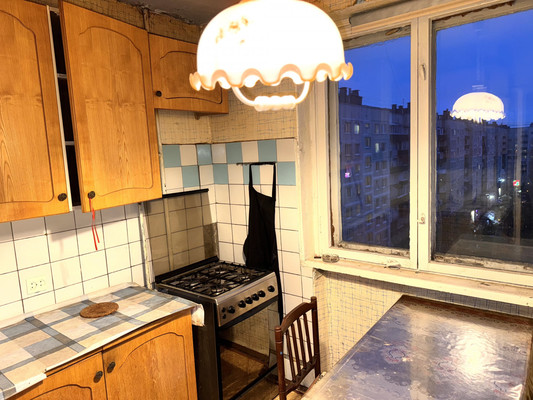 Продам двухкомнатную (2-комн.) квартиру, Художников пр-кт, 24к1, Санкт-Петербург г