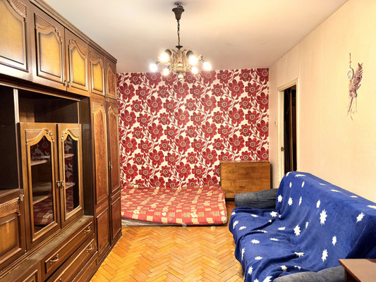 Продам двухкомнатную (2-комн.) квартиру, Художников пр-кт, 24к1, Санкт-Петербург г