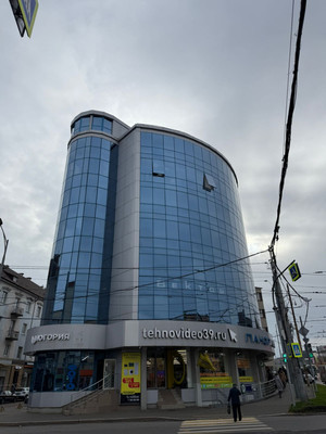 Сдам торговое помещение 386,7 м2, Ленинский пр-кт, 131А, Калининград г