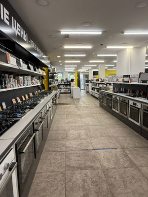 Сдам торговое помещение 386,7 м2, Ленинский пр-кт, 131А, Калининград г