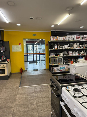 Сдам торговое помещение 386,7 м2, Ленинский пр-кт, 131А, Калининград г