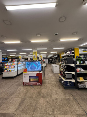 Сдам торговое помещение 386,7 м2, Ленинский пр-кт, 131А, Калининград г