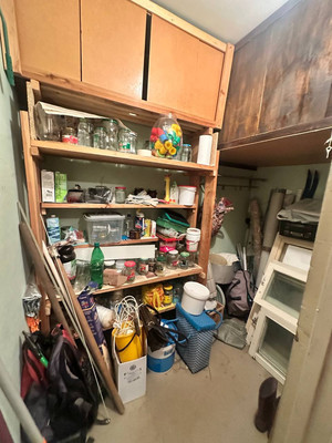 Продам двухкомнатную (2-комн.) квартиру, Капитана Маклакова ул, 4, Мурманск г