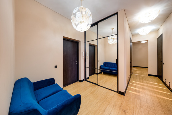 Продам трехкомнатную (3-комн.) квартиру, Санаторная ул, 5А, Марфино с