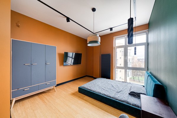 Продам трехкомнатную (3-комн.) квартиру, Санаторная ул, 5А, Марфино с